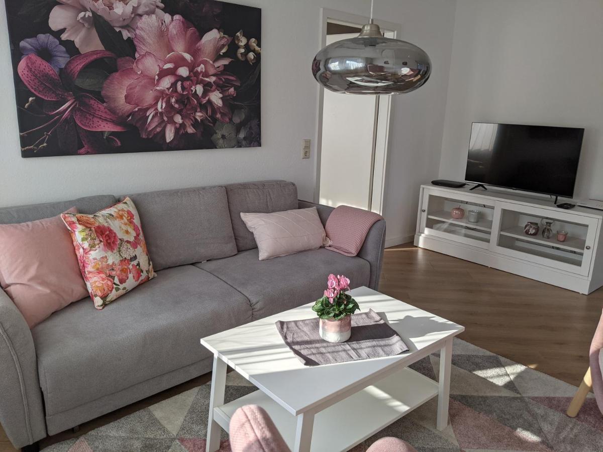 Cozy Apartment With Parking Garage Near Outlet Мецинген Екстериор снимка