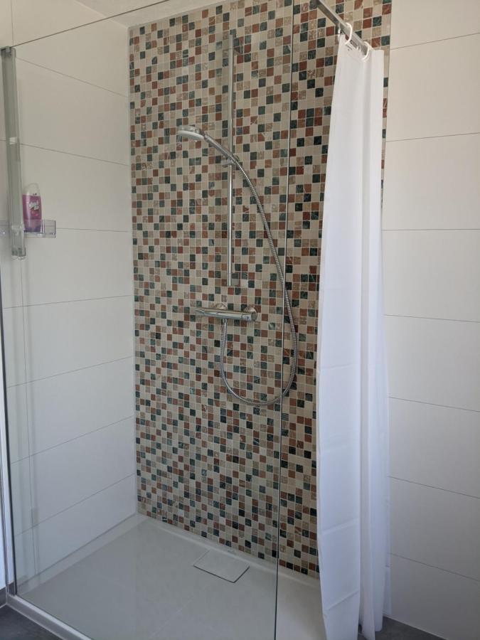 Cozy Apartment With Parking Garage Near Outlet Мецинген Екстериор снимка